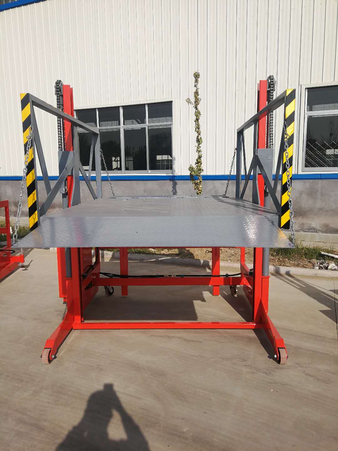 登車(chē)橋源頭廠(chǎng)家